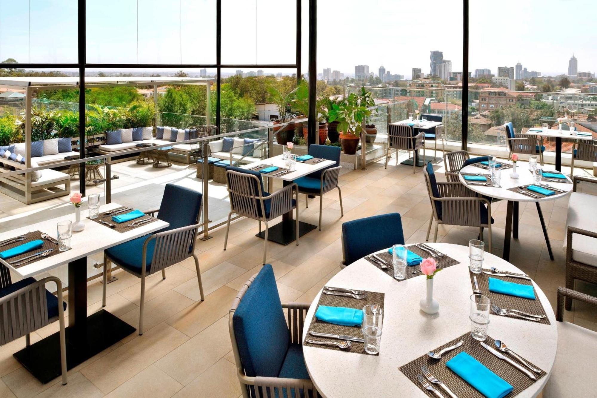 Four Points By Sheraton Nairobi Hurlingham Bagian luar foto